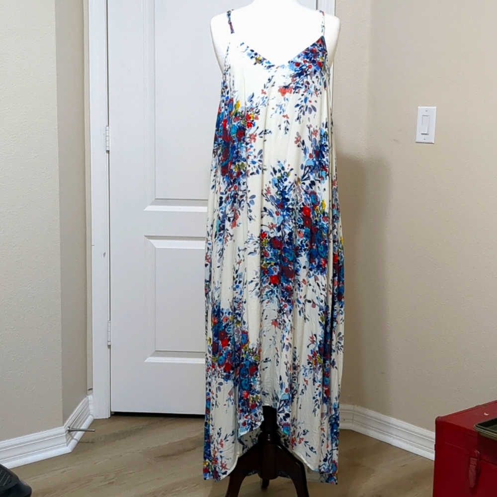 NWT Love stitch tiered maxi dress with Free Shipping
